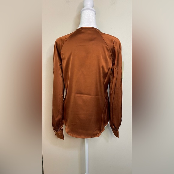 Banana Republic Keyhole Button Closure Long Raglan Sleeves Blouse Top Sz XXS.NWT - Picture 13 of 17